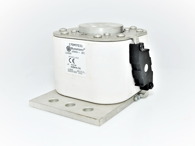 170M7031 690V(1000-4000A)